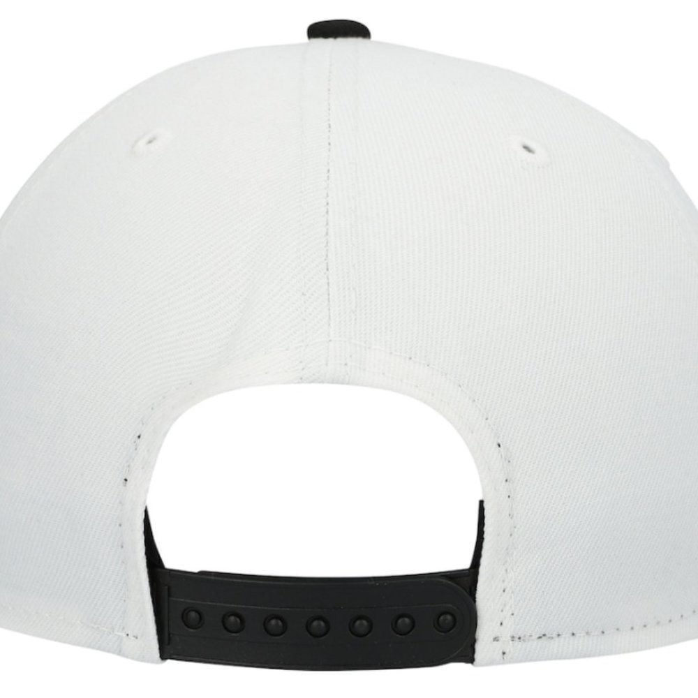New Era Cleveland Browns Icon Two Tone 9FIFTY Snapback Hat White / Black - Picture 4 of 4